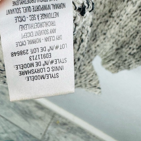 Theory Innis C Loryshare Marbled Knit Sweater in Ivory Ice/Charcoal - Picture 8 of 9